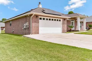 1712 Eagle Terrace, Cantonment, FL 32533 - Photo 4