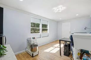 305 N Madison Dr, Pensacola, FL 32505 - Photo 40