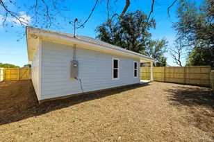 8511 Barrancas St, Navarre, FL 32566 - Photo 40