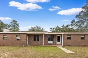 5490 Berryhill Rd, Milton, FL 32570 - Photo 1