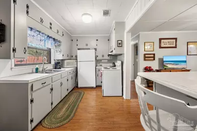 5490 Berryhill Rd, Milton, FL 32570 - Photo 6