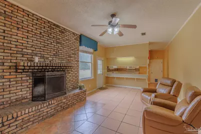 2700 Nandora Ave, Pensacola, FL 32526 - Photo 14