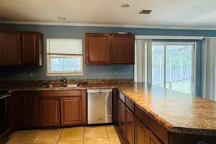 41 N 71st Ave, Pensacola, FL 32506 - Photo 6