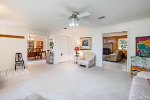 506 Fairpoint Dr, Gulf Breeze, FL 32561 - Photo 10