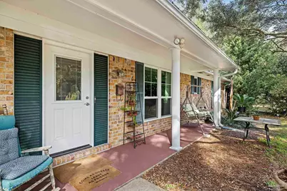 506 Fairpoint Dr, Gulf Breeze, FL 32561 - Photo 6