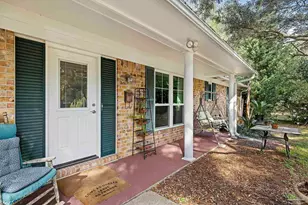 506 Fairpoint Dr, Gulf Breeze, FL 32561 - Photo 6