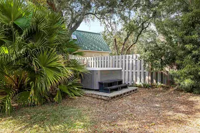 506 Fairpoint Dr, Gulf Breeze, FL 32561 - Photo 44