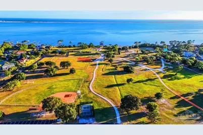 1863 Eagle Ln, Navarre, FL 32566 - Photo 38