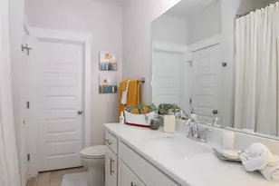 1947 Refuge Cir, Gulf Breeze, FL 32563 - Photo 36