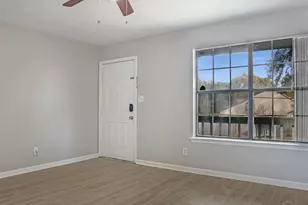 2811 Langley Ave, Pensacola, FL 32504 - Photo 6