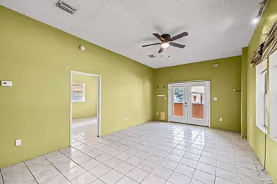 5650 Cruzat Way, Pensacola, FL 32507 - Photo 6