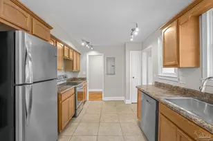 830 Moreno St, Pensacola, FL 32501 - Photo 10