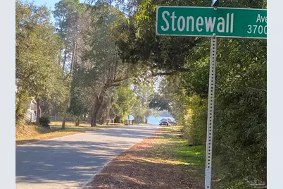 3710 Stonewall Ave, Pensacola, FL 32507 - Photo 2