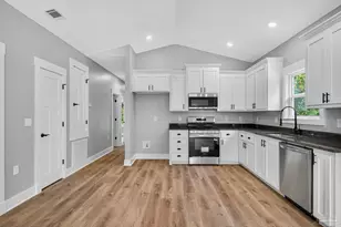 3011 N 15th Ave, Milton, FL 32583 - Photo 16