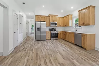 3011 N 15th Ave, Milton, FL 32583 - Photo 4