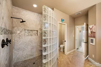 4154 Oak Pointe Dr, Gulf Breeze, FL 32563 - Photo 6