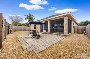 4154 Oak Pointe Dr, Gulf Breeze, FL 32563 - Photo 4