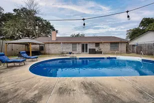 5850 Princeton Dr, Pensacola, FL 32526 - Photo 32