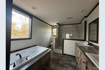 9751 Aloha Ln, Pensacola, FL 32526 - Photo 6