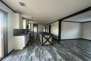 9751 Aloha Ln, Pensacola, FL 32526 - Photo 2