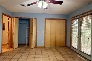 7769 Lakeside Dr, Milton, FL 32571 - Photo 16