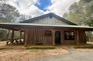 7769 Lakeside Dr, Milton, FL 32571 - Photo 2