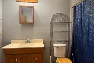 7769 Lakeside Dr, Milton, FL 32571 - Photo 18