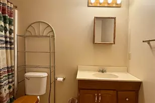 7769 Lakeside Dr, Milton, FL 32571 - Photo 12