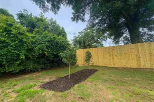 241 N H St, Pensacola, FL 32502 - Photo 16
