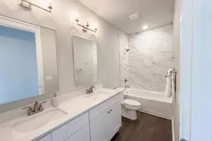 241 N H St, Pensacola, FL 32502 - Photo 20