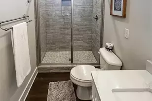 241 N H St, Pensacola, FL 32502 - Photo 18