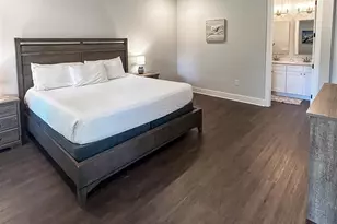 241 N H St, Pensacola, FL 32502 - Photo 8