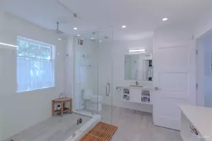 5756 E Bay Blvd, Gulf Breeze, FL 32563 - Photo 18