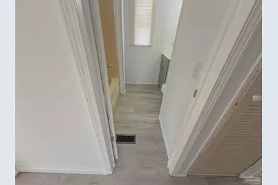 904 Brookhills Dr, Cantonment, FL 32533 - Photo 28