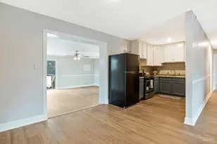 7830 Herrington Dr, Pensacola, FL 32534 - Photo 12