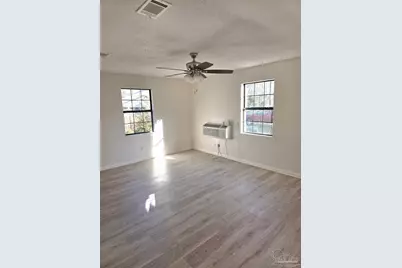 5225 Santa Cruz, Milton, FL 32583 - Photo 12