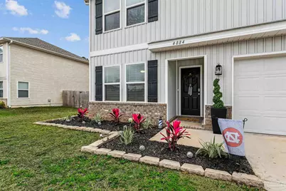 4884 Kensington Ln, Crestview, FL 32539 - Photo 4