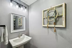 4884 Kensington Ln, Crestview, FL 32539 - Photo 18