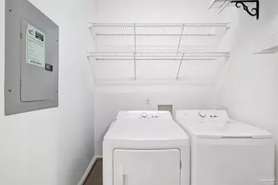 554 Santos St, Pensacola, FL 32504 - Photo 18