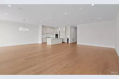 800 S Palafox St #201, Pensacola, FL 32502 - Photo 36