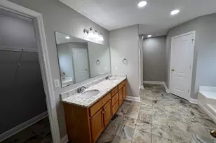 7230 Annandale Dr, Pensacola, FL 32526 - Photo 16