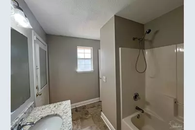 7230 Annandale Dr, Pensacola, FL 32526 - Photo 34