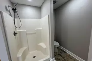 7230 Annandale Dr, Pensacola, FL 32526 - Photo 18