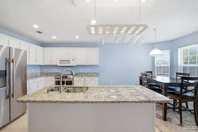 1939 Melissa Oaks Dr, Gulf Breeze, FL 32563 - Photo 12