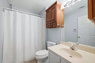 1939 Melissa Oaks Dr, Gulf Breeze, FL 32563 - Photo 18