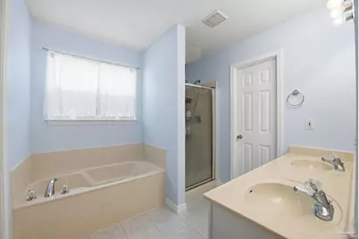 1939 Melissa Oaks Dr, Gulf Breeze, FL 32563 - Photo 22
