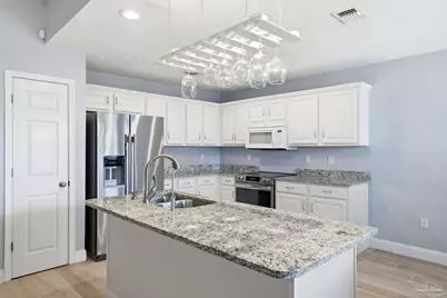 1939 Melissa Oaks Dr, Gulf Breeze, FL 32563 - Photo 12