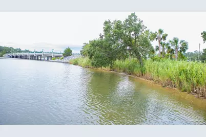 300 Bayou Blvd #106, Pensacola, FL 32503 - Photo 12