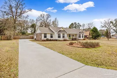 3505 Stratford Ln, Pace, FL 32571 - Photo 2