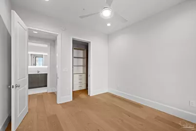 800 S Palafox St #301, Pensacola, FL 32502 - Photo 6